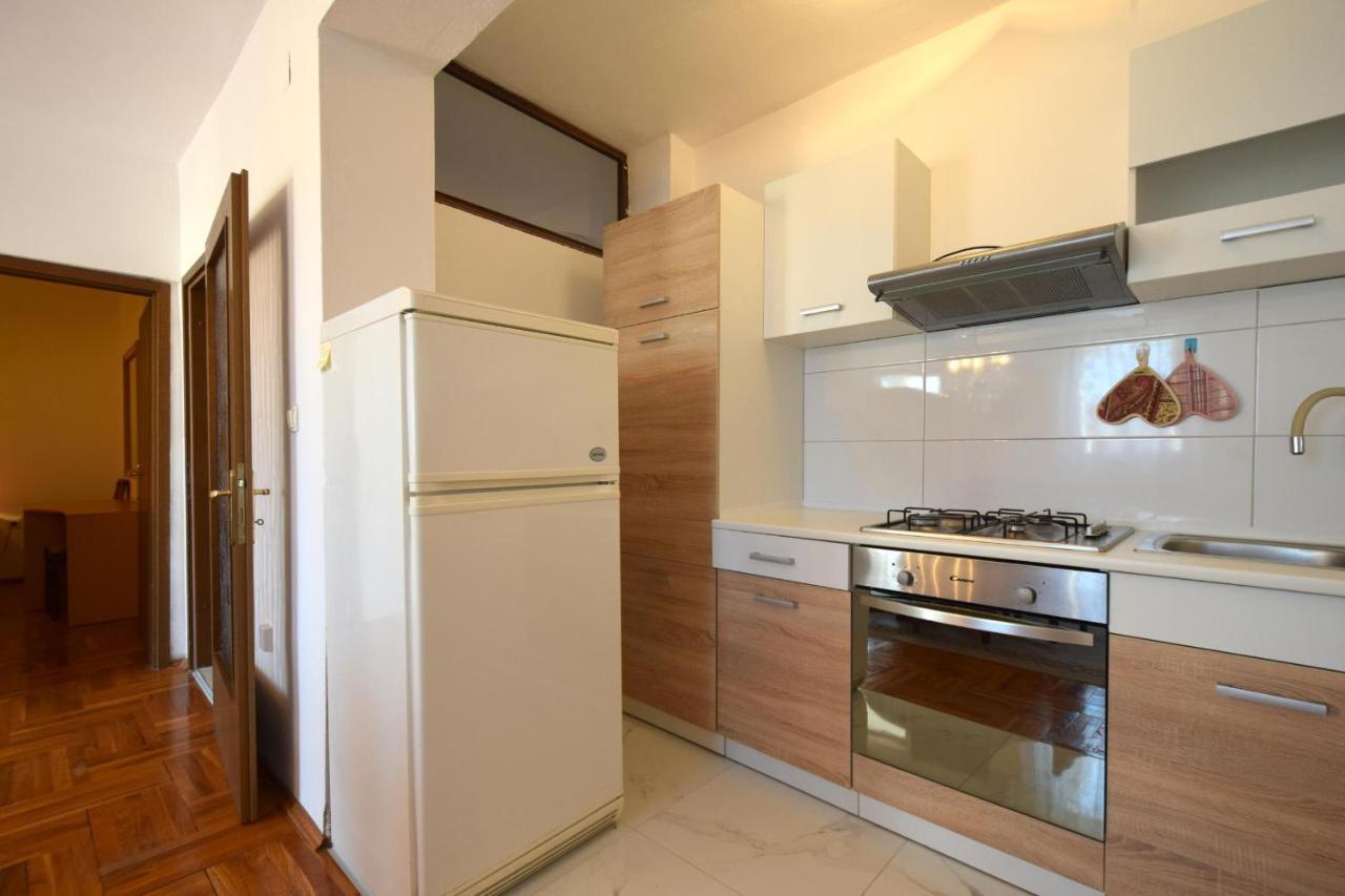 Apartments Petrovic Malinska Luaran gambar
